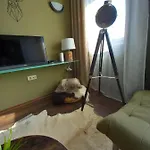 Location Апартамент *